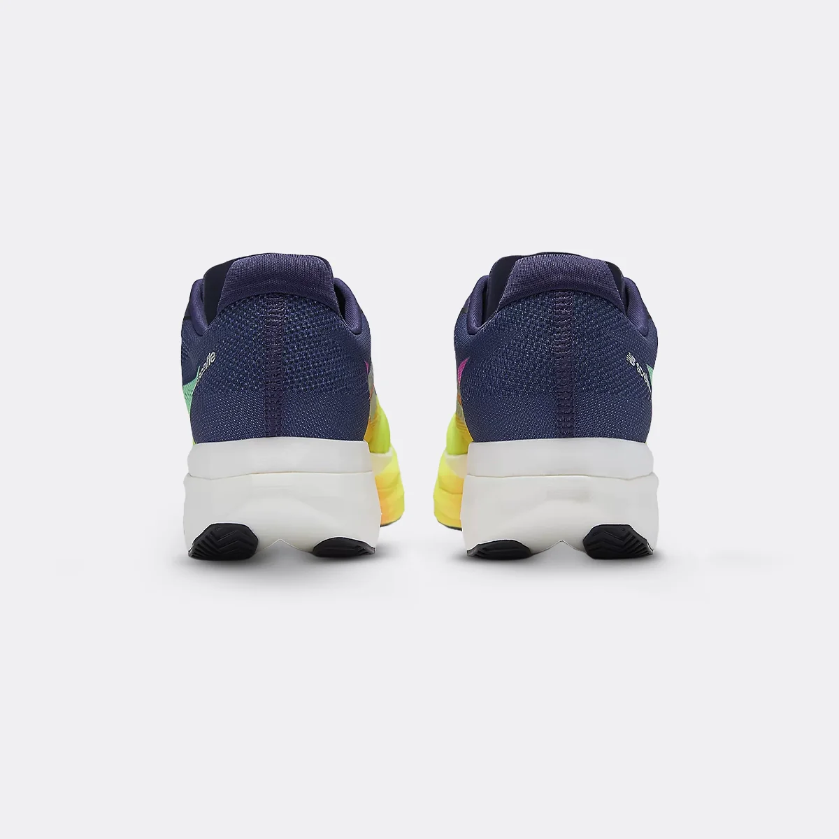 New Balance Fuelcell Supercomp Elite v5 - Image 31