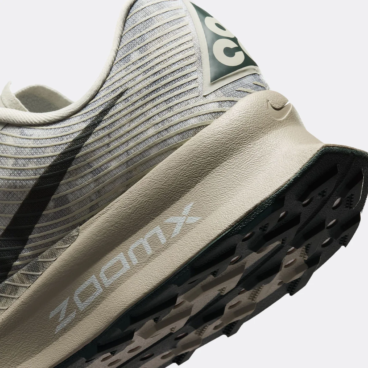 Nike ACG Ultrafly Trail - Image 19
