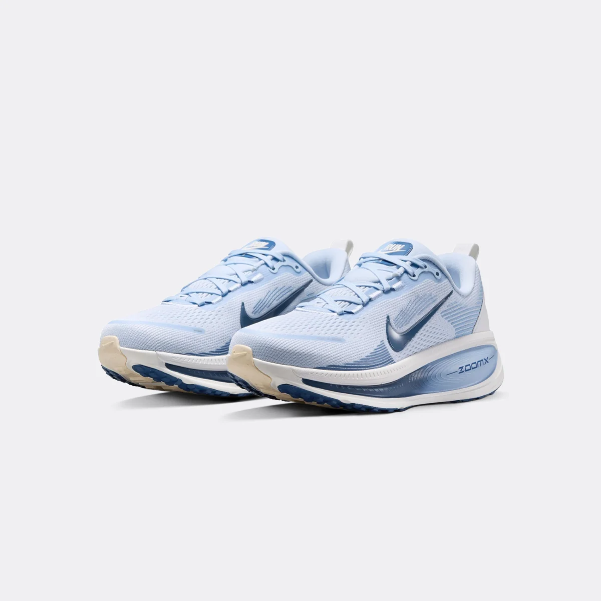 Nike Vomero 18 - Image 45