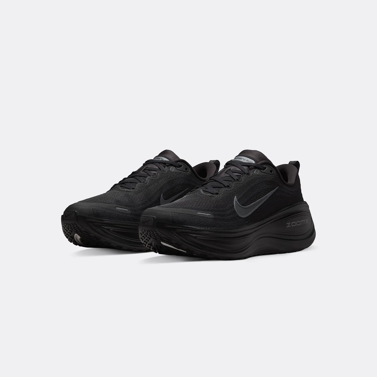 Nike Vomero Plus - Image 31