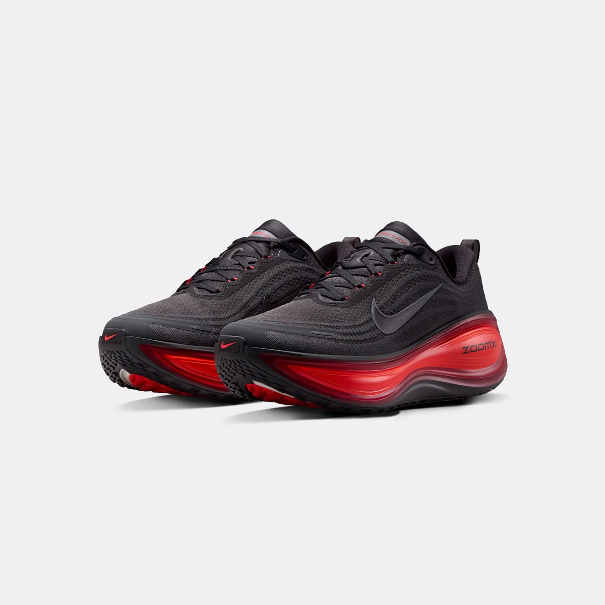 Nike Vomero Plus - Image 51