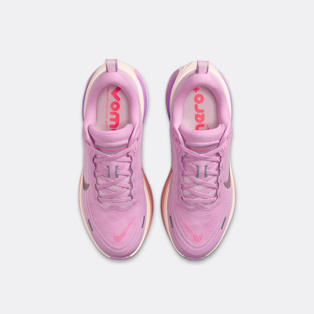 Nike Vomero Plus - Image 55