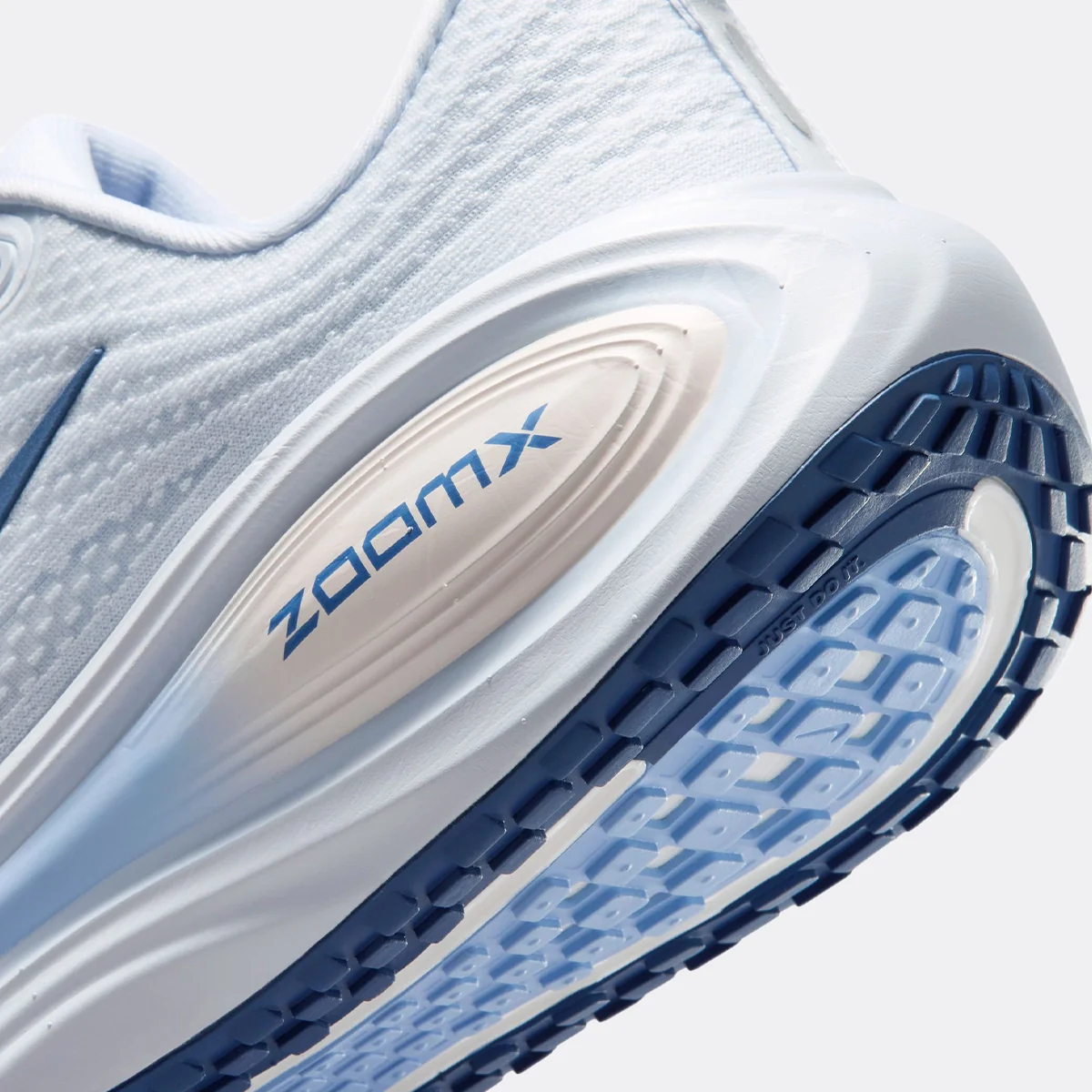 Nike Vomero Plus - Image 63